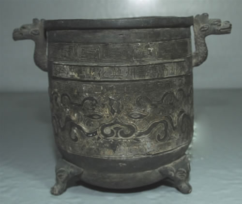 ����˫������Բ���������¯